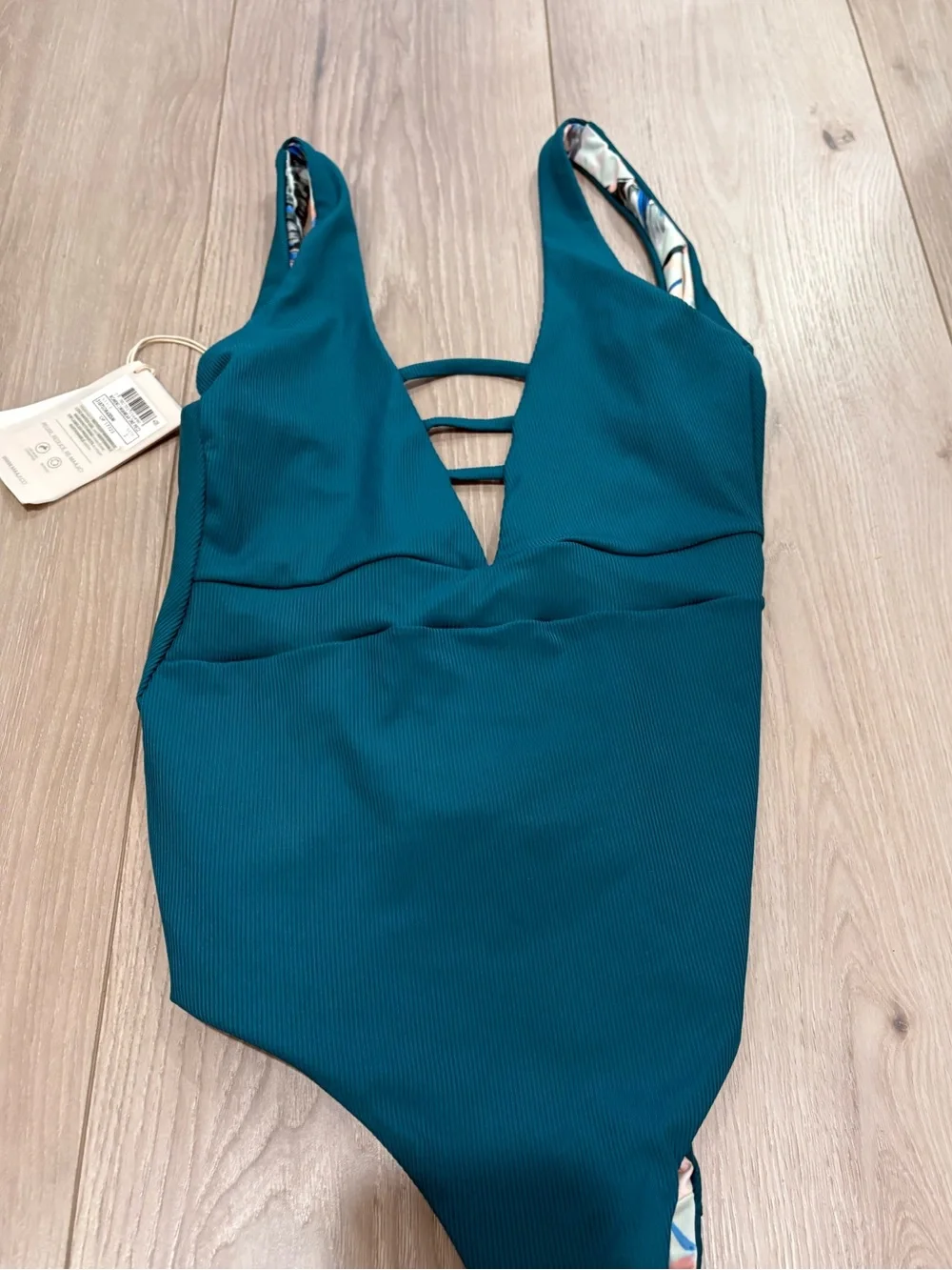 Maaji nwt bright